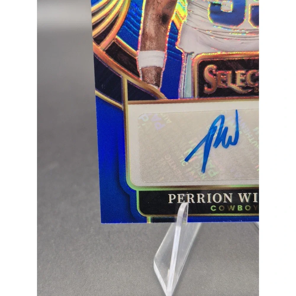 2025 Panini Select Perrion Winfrey SIP-PWY Blue Prizm Auto /99 Cowboys